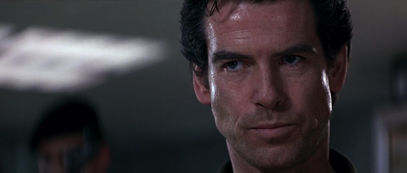 Illustration for article titled GoldenEye: The Modern Bond Movie That's Just A Damn Good Time